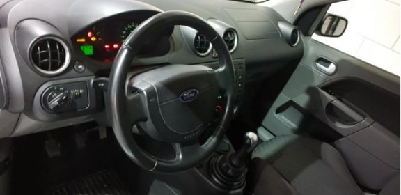 Ford Fiesta - 1.4-16V First Edition Airco LMV 15
