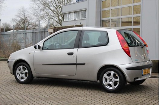 Fiat Punto - 1.2 GO | Weinig gelopen Complete auto - 1