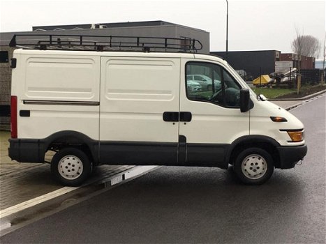 Iveco Daily - 29.L.10V 2004 186DKM NAP/NWE APK/Nette Bus - 1