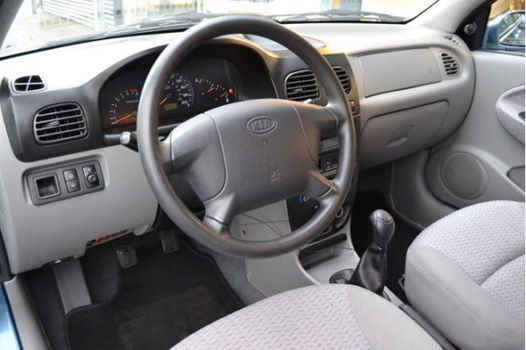 Kia Rio - 1.5 LS | Radio/cd | Trekhaak | Stuurbekr. | - 1