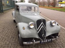 Citroën Traction - Avant