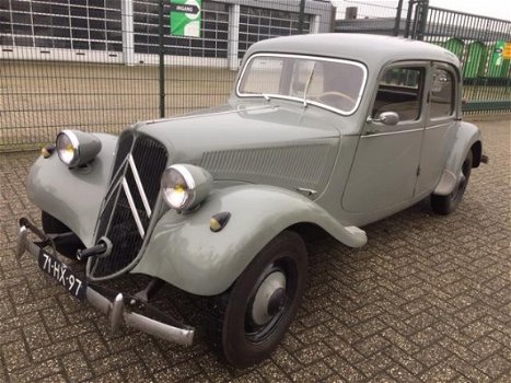 Citroën Traction - Avant - 1