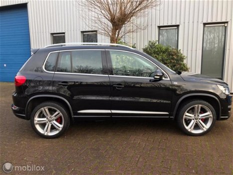 Volkswagen Tiguan - R-Line 2.0 TDI R-Line Edition 4Motion - 1