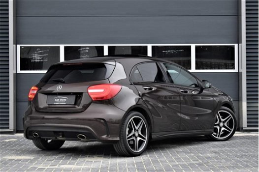 Mercedes-Benz A-klasse - 180 AMG / NIGHT / PANO / XENON / CAMERA / NAVI / NL AUTO / NAP - 1