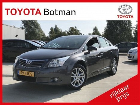 Toyota Avensis - 1.8 VVTi Business | Navigatie | Trekhaak | Parkeersensoren | Cruise | - 1