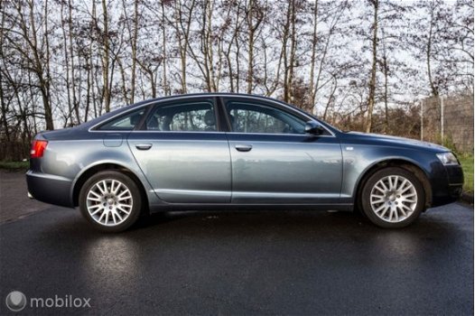 Audi A6 - 2.4 v6 175pk Pro Line AIRCO NAVI CRUISE YOUNGTIMER - 1