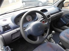 Renault Clio - - 1.2 Expression 5 deurs