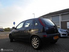 Opel Corsa - - 1.0-12V Comfort 5 DEURS MET AIRCO ( inruil mogelijk )