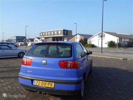 Seat Ibiza - - 1.4 Stella Starten en rijden - 1