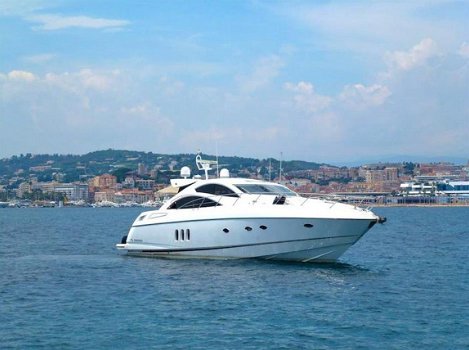 Sunseeker Predator 64 - 7