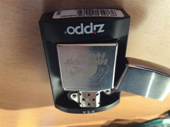 ZIPPO AANSTEKER HIGHWAY HAWK CHROME GEBORSTELD - Afbeelding 2