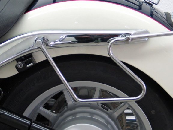 Zadeltasbeugels Suzuki C 1800R - nr. 1