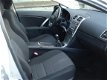 Toyota Avensis - 1.8 VVTi Business Navigatie - 1 - Thumbnail