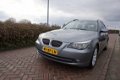 BMW 5-serie Touring - 523i 191pk 6 CILINDER AUTOMAAT NL AUTO DEALER ONDERHOUDEN NAVI CRUISE CLIMA BL - 1 - Thumbnail