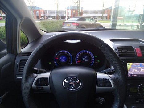 Toyota Auris - 1.8 Full Hybrid Navigatie Camera Bluetooth Keyless etc - 1
