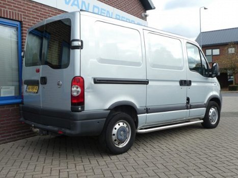 Renault Master - 2.5dCi L1H1 Airco Side-Bars Trekhaak 3-Zits Nissan Interstar - 1