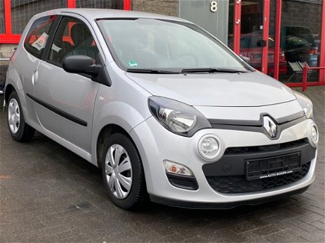 Renault Twingo - 1.2 16V Acces - 1