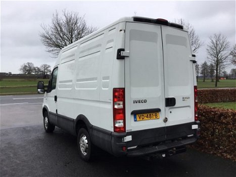 Iveco Daily - 35 S 13V L2H2 127 PK BJ 2010 - 1