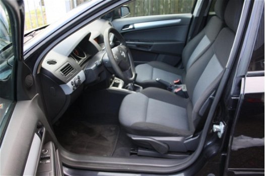 Opel Astra - 1.6 Enjoy |18INCH|AIRCO - 1