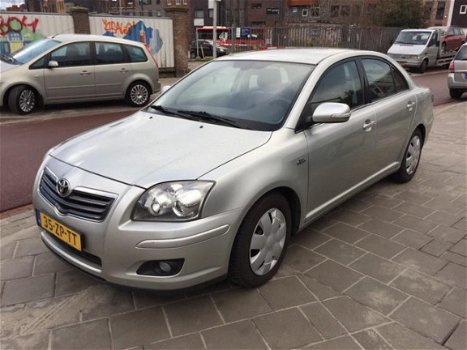 Toyota Avensis - 2.2 D-4D Executive Business - 1