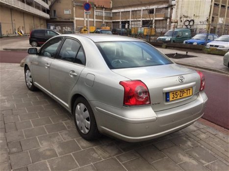 Toyota Avensis - 2.2 D-4D Executive Business - 1