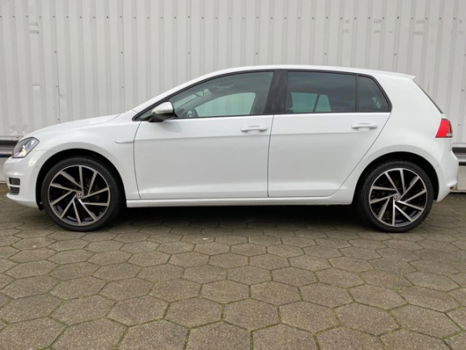 Volkswagen Golf - 1.2 TSI Trendline /CUP/NAVI/CLIMA/STOELVERWARMING/PDC - 1