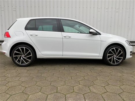 Volkswagen Golf - 1.2 TSI Trendline /CUP/NAVI/CLIMA/STOELVERWARMING/PDC - 1