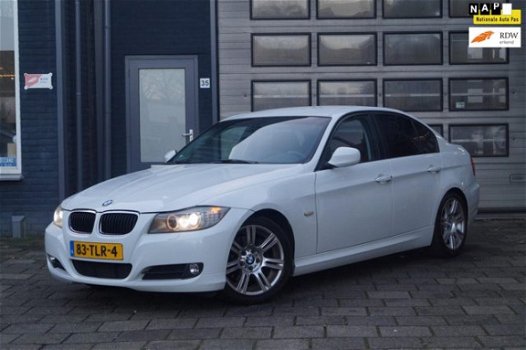 BMW 3-serie - 320d Efficient Dynamics Edition / Navi / Clima / Leer / Xenon / N.A.P - 1