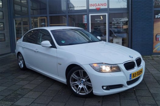 BMW 3-serie - 320d Efficient Dynamics Edition / Navi / Clima / Leer / Xenon / N.A.P - 1