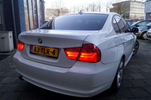 BMW 3-serie - 320d Efficient Dynamics Edition / Navi / Clima / Leer / Xenon / N.A.P - 1