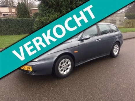 Alfa Romeo 156 Sportwagon - 2.0 JTS Distinctive -Airco-km 126.481 nap✔-Nieuwe APK-✔ - 1