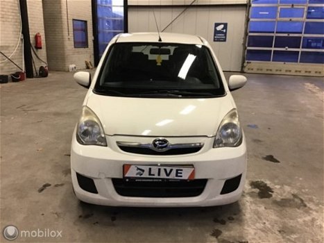 Daihatsu Cuore - 1.0 Premium - 1