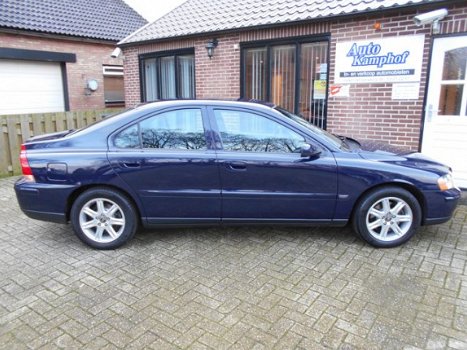 Volvo S60 - 2.0T Momentum met Trekhaak - 1