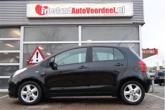 Toyota Yaris - 1.4 D-4D Luna / Dealer onderhouden / 5 deurs / 2007 - 1