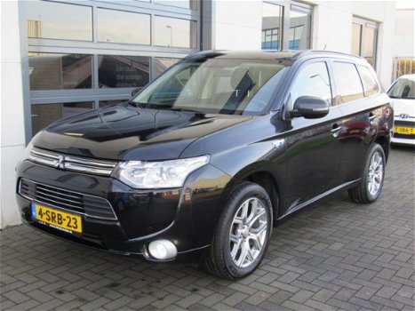 Mitsubishi Outlander - 2.0 PHEV Instyle Automaat incl. BTW 1e eigenaar Dealer Onderhouden - 1