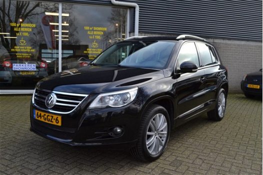 Volkswagen Tiguan - 2.0 TDI Sport&Style 4Motion DSG *FULL OPTION - 1