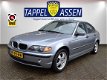 BMW 3-serie - 316i Edition AUTOMAAT CLIMA / NAVI / CRUISE / PDC / TREKHAAK - 1 - Thumbnail