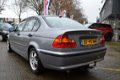 BMW 3-serie - 316i Edition AUTOMAAT CLIMA / NAVI / CRUISE / PDC / TREKHAAK - 1 - Thumbnail