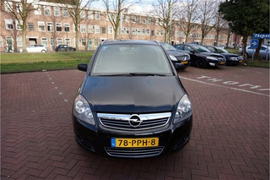 Opel Zafira - 1.8 Edition 7 PERSOONS NAVIGATIE, TREKHAAK PAS NIEUWE DISTRIBUTIERIEM - 1