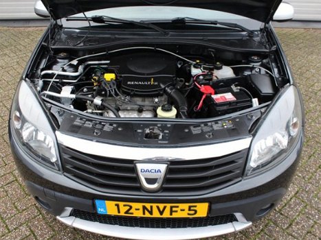 Dacia Sandero - 1.6 Stepway (Airco, Navigatie, Elektr.Ramen, Lm-Velgen, Radio-CD, Bekerhouders, MET - 1