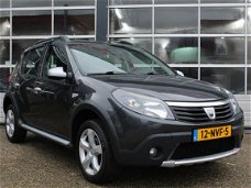 Dacia Sandero - 1.6 Stepway (Airco, Navigatie, Elektr.Ramen, Lm-Velgen, Radio-CD, Bekerhouders, MET