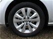 Volkswagen Golf - 1.6 TDI Comfortline (Navigatie, Bluetooth, DAB+, Parkeersensoren, Getint Glas, Lm- - 1 - Thumbnail