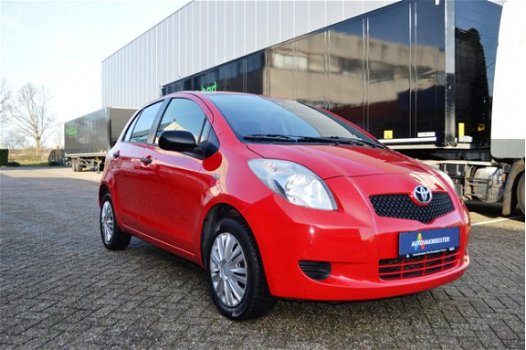 Toyota Yaris - 1.0 VVTi Sol 5 Drs Airco - 1