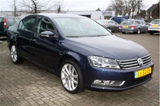 Volkswagen Passat - 1.4 TSI BLUEMOTION 18'INC LMV RIJKLAAR INCL 6 MND BOVAG - 1