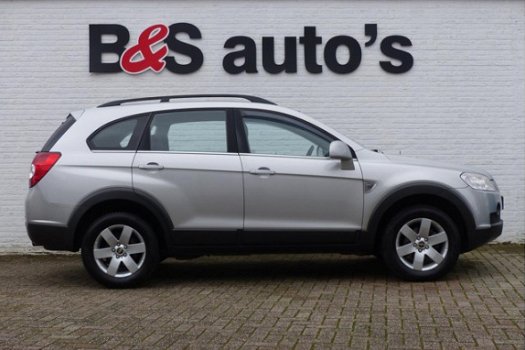 Chevrolet Captiva - 2.4i Style 2WD 7 PERSOONS AIRCO PDC ELEKTRISCHE RAMEN CV - 1