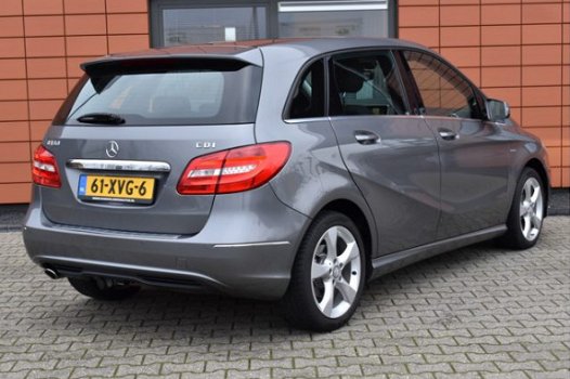 Mercedes-Benz B-klasse - 180 CDI Ambition Xenon/Navi/Pdc - 1