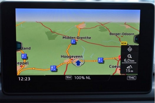 Audi A4 - 2.0 TDI 150 pk Pro Line Led/Navigatie - 1