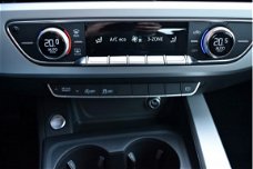 Audi A4 - 2.0 TDI 150 pk Pro Line Led/Navigatie