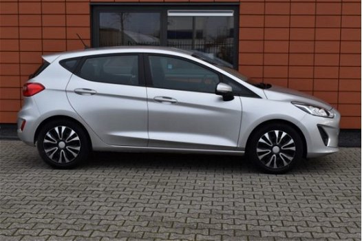 Ford Fiesta - 1.1 Trend Navigatie/Airco/Cruise/Pdc - 1