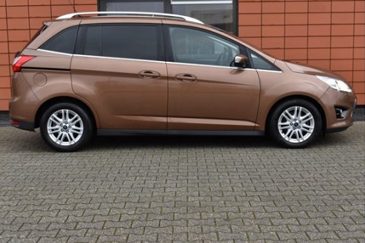 Ford Grand C-Max - 1.0 125pk Titanium Navigatie - 1